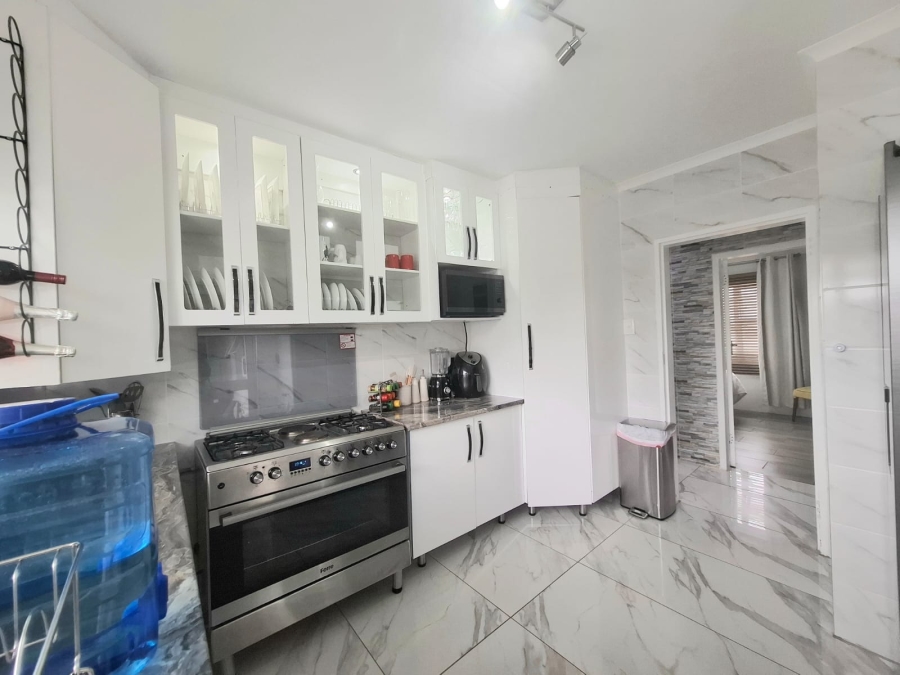 3 Bedroom Property for Sale in Cambridge West Eastern Cape